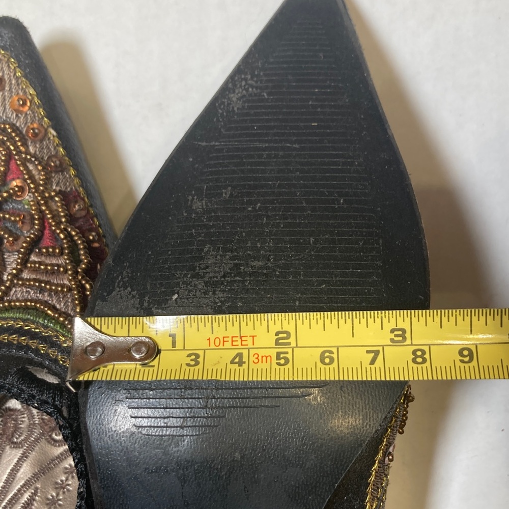 Project Vintage XINNISI Black Gold Bronze Embroidered Beaded Kitten Heels Sz 36 - Picture 12 of 13